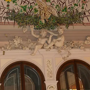 Hotel Gresi, CTA